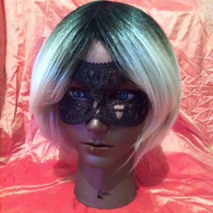Lily Lace Masqurade Mask